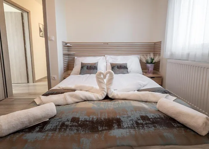 Azure Apartman *