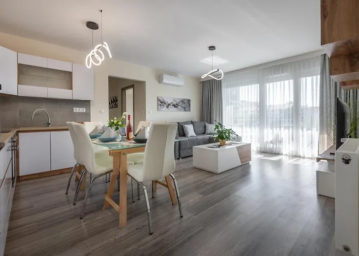 Azure Apartman